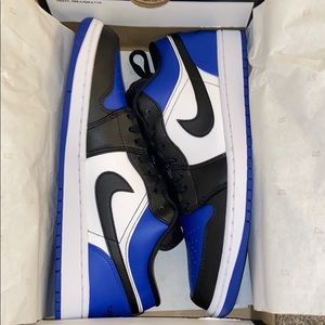 Jordan 1 low royal toe